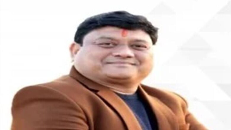 छत्तीसगढ़ में पूर्व नेता प्रतिपक्ष नारायण चंदेल के भाई शेखर चंदेल ने ट्रेन से कटकर की आत्महत्या छत्तीसगढ़ में पूर्व नेता प्रतिपक्ष नारायण चंदेल के भाई शेखर चंदेल ने ट्रेन से कटकर की आत्महत्या
