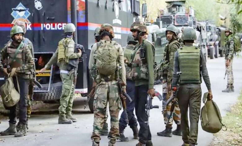 जम्मू-कश्मीर के अखनूर में आतंकियों का हमला, सेना पर फायरिंग; जवाबी कार्रवाई में तीन जवान शहीद