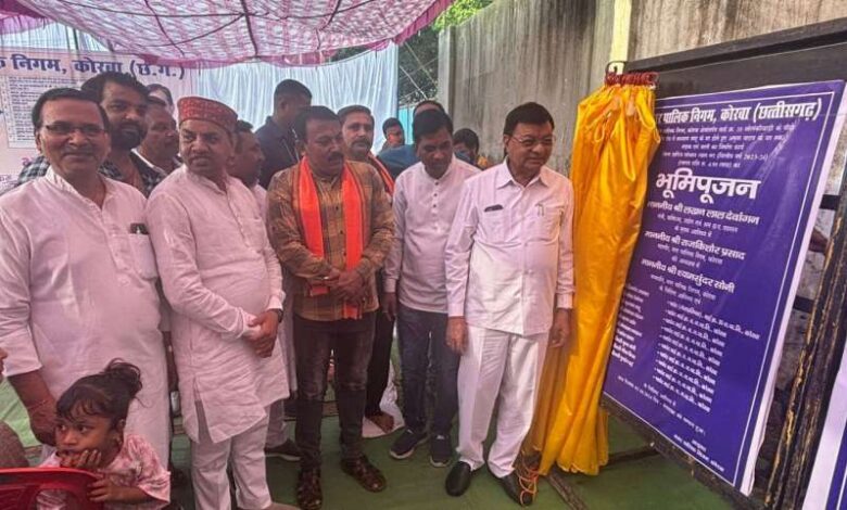 शहरवासियों की विकास कार्यों की हर जरूरत विष्णु देव सरकार की प्राथमिकता: उद्योग मंत्री लखन लाल देवांगन शहरवासियों की विकास कार्यों की हर जरूरत विष्णु देव सरकार की प्राथमिकता: उद्योग मंत्री लखन लाल देवांगन