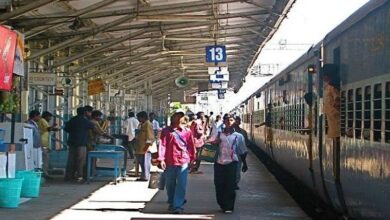 दिल्ली के रेलवे स्टेशनों पर 6 नवंबर तक प्लैटफॉर्म टिकट बिक्री बंद