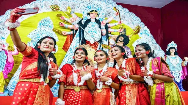 दुर्गा अष्टमी-महा नवमी साथ, करें मां महागौरी, सिद्धिदात्री की पूजा, जानें विधि, मुहूर्त, मंत्र, भोग दुर्गा अष्टमी-महा नवमी साथ, करें मां महागौरी, सिद्धिदात्री की पूजा, जानें विधि, मुहूर्त, मंत्र, भोग