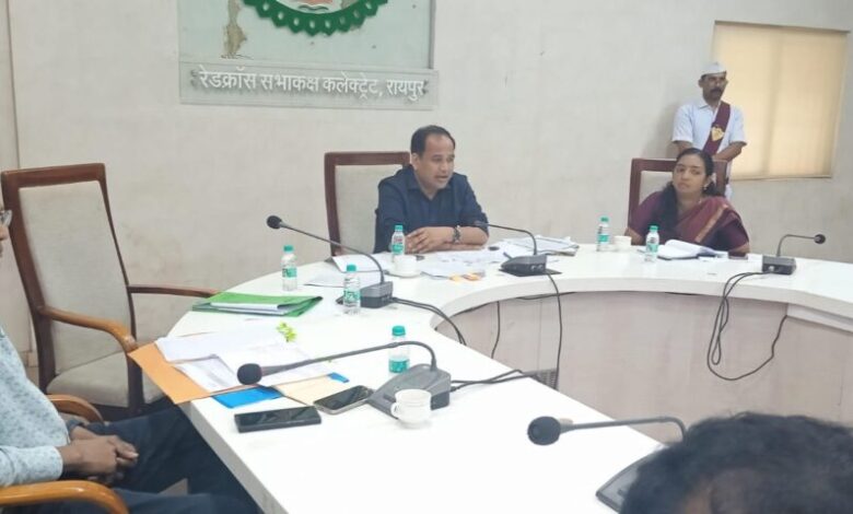 जमीनी स्तर के कर्मचारी अब व्हाट्सएप ग्रुप के माध्यम से जुड़ेंगे आम नागरिकों से सीधे