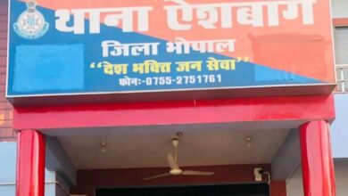 14 साल के किशोर ने सीढ़ी की रेलिंग पर दुपट्टा बांधकर फांसी लगाई