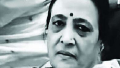 पूर्व क्रिकेटर सलिल अंकोला की मां घर में मृत पायीं गयीं