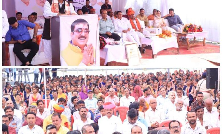 संडावता में मंत्री टेटवाल ने लॉन्च किया यूनिवर्सल सोशल एंगेजमेंट प्रोग्राम