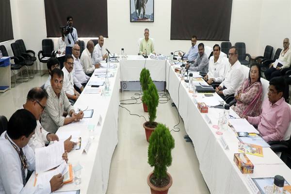 उच्च शिक्षा उत्कृष्टता संस्थान की शिक्षण पद्धति अन्य संस्थानों के लिए अभिप्रेरणा का केंद्र बने : उच्च शिक्षा मंत्री परमार उच्च शिक्षा उत्कृष्टता संस्थान की शिक्षण पद्धति अन्य संस्थानों के लिए अभिप्रेरणा का केंद्र बने : उच्च शिक्षा मंत्री परमार