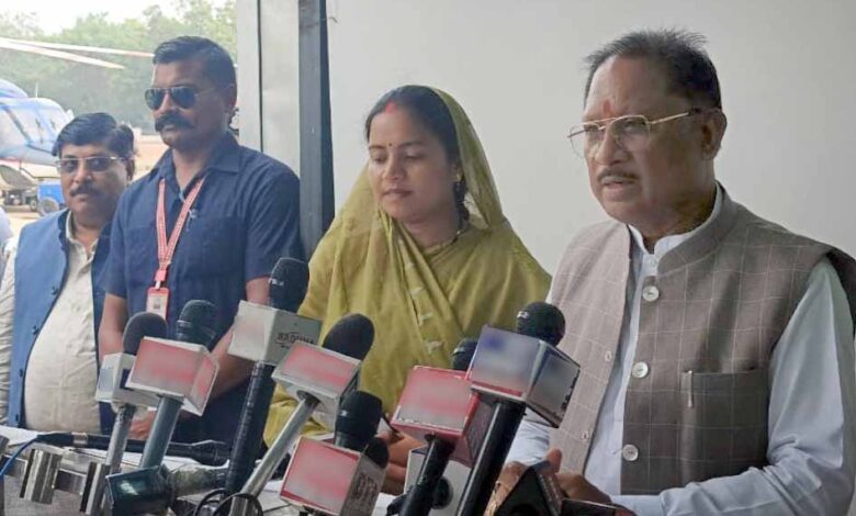 सलोनी में सड़क दुर्घटना में 2 बच्चों के निधन पर मुख्यमंत्री साय ने जताया शोक, 4-4 लाख रुपये की सहायता राशि की घोषणा सलोनी में सड़क दुर्घटना में 2 बच्चों के निधन पर मुख्यमंत्री साय ने जताया शोक, 4-4 लाख रुपये की सहायता राशि की घोषणा