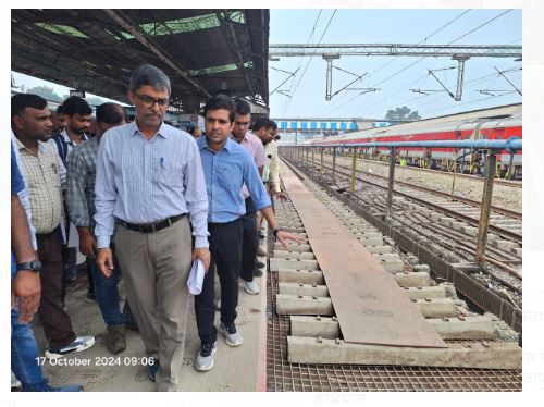 भोपाल मंडल रेल प्रबंधक द्वारा रानी कमलापति-इटारसी रेलखंड और इटारसी रेलवे स्टेशन का गहन निरीक्षण भोपाल मंडल रेल प्रबंधक द्वारा रानी कमलापति-इटारसी रेलखंड और इटारसी रेलवे स्टेशन का गहन निरीक्षण