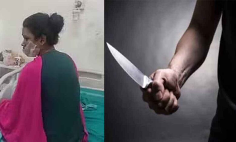 छत्तीसगढ़-कोरबा में संबंध नहीं बनाया तो पति ने पत्नी और बेटी पर चाकुओं से हमला, आरोपी की तलाश में जुटी पुलिस छत्तीसगढ़-कोरबा में संबंध नहीं बनाया तो पति ने पत्नी और बेटी पर चाकुओं से हमला, आरोपी की तलाश में जुटी पुलिस