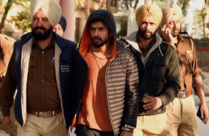 दिल्ली का ये गैंगस्टर है लॉरेंस बिश्नोई का सबसे बड़ा दुश्मन दिल्ली का ये गैंगस्टर है लॉरेंस बिश्नोई का सबसे बड़ा दुश्मन