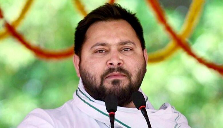 बाबा सिद्दीकी के मर्डर पर तेजस्वी यादव ने उर्दू लफ्ज में ऐसा क्या लिख दिया जो यूजर्स पीछे पड़ गए?