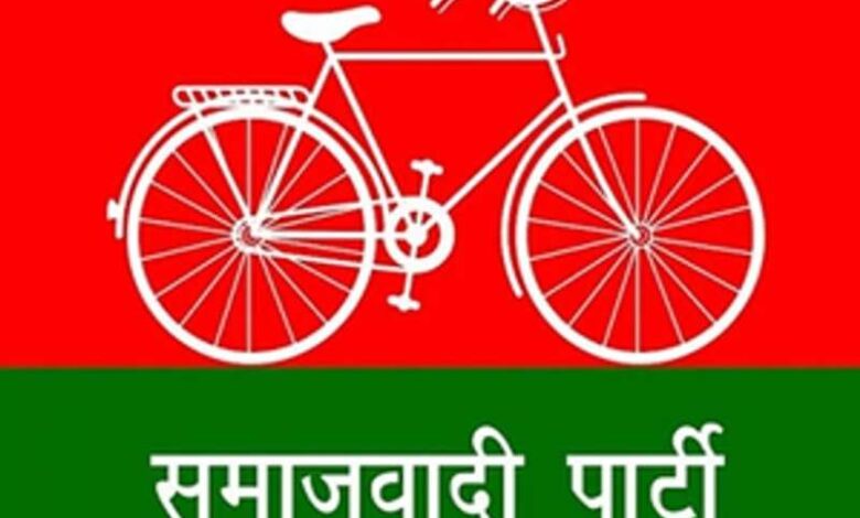 मध्य प्रदेश में विपक्षी गठबंधन में फूट, सपा ने घोषित किया उम्मीदवार मध्य प्रदेश में विपक्षी गठबंधन में फूट, सपा ने घोषित किया उम्मीदवार