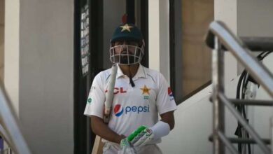 PAK vs ENG: पाकिस्तानी फैंस की नाराजगी, बाबर आजम की कप्तानी पर सवाल