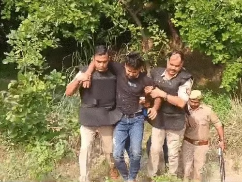 बहराइच हिंसा में आरोपी सरफराज और तालीम का एनकाउंटर बहराइच हिंसा में आरोपी सरफराज और तालीम का एनकाउंटर