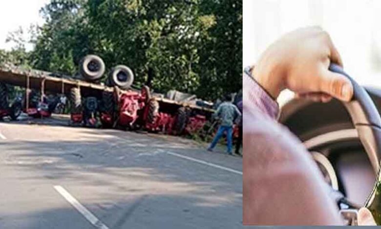 छत्तीसगढ़-जगदलपुर में नशे में धुत ड्राइवर ने ट्रेलर को पलटाया, चालक और महिला घायल छत्तीसगढ़-जगदलपुर में नशे में धुत ड्राइवर ने ट्रेलर को पलटाया, चालक और महिला घायल