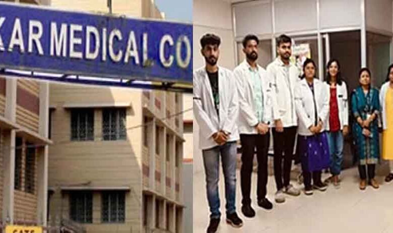 छत्तीसगढ़-जगदलपुर में मेकाज के डॉक्टरों ने बांधी ब्लैक रिबन, कोलकाता के डॉक्टरों का समर्थन छत्तीसगढ़-जगदलपुर में मेकाज के डॉक्टरों ने बांधी ब्लैक रिबन, कोलकाता के डॉक्टरों का समर्थन