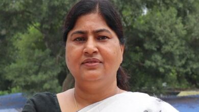 बिहार की मंत्री लेसी सिंह ICU में हुईं भर्ती