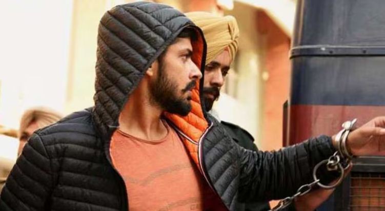 लॉरेंस बिश्नोई पर लाखों खर्च करता है परिवार, भाई ने बताई नाम बदलने की कहानी लॉरेंस बिश्नोई पर लाखों खर्च करता है परिवार, भाई ने बताई नाम बदलने की कहानी
