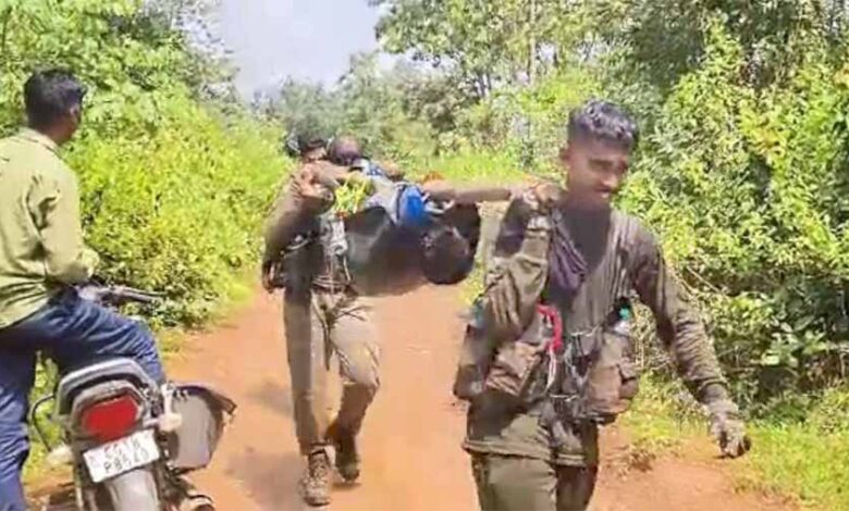 मुठभेड़ में 31 नक्सलियों की मौत के बाद अब घायल 3 नक्सलियों की मरने की खबर, मौत का आकंड़ा पहुंचा 34 मुठभेड़ में 31 नक्सलियों की मौत के बाद अब घायल 3 नक्सलियों की मरने की खबर, मौत का आकंड़ा पहुंचा 34