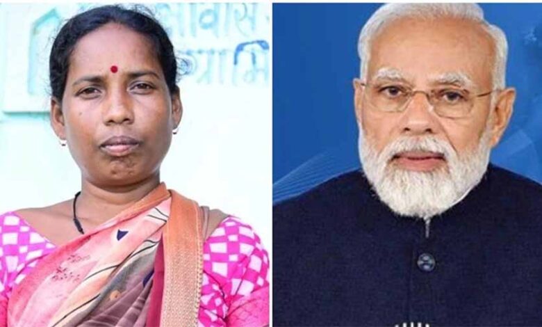 जशपुर की मनकुंवारी बाई पीएम जनमन योजना से प्राप्त कर रही लाभ जशपुर की मनकुंवारी बाई पीएम जनमन योजना से प्राप्त कर रही लाभ