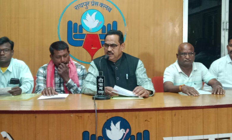 महाविद्यालय की सरकारी जमीन बिल्डर को आबंटित, ग्रामीण कल देंगे केनाल रोड में धरना महाविद्यालय की सरकारी जमीन बिल्डर को आबंटित, ग्रामीण कल देंगे केनाल रोड में धरना