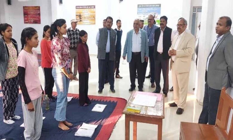 मुक्त विवि में 15 दिसंबर तक नए पदों की स्वीकृति के प्रयास होंगे पूरे, 200 कर्मचारियों को है आस मुक्त विवि में 15 दिसंबर तक नए पदों की स्वीकृति के प्रयास होंगे पूरे, 200 कर्मचारियों को है आस