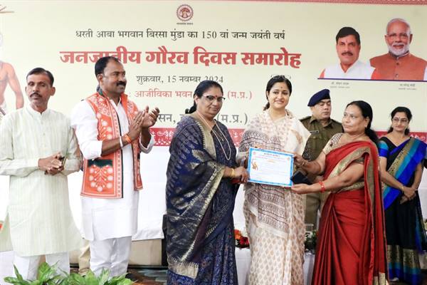 “मन की बात” के 62 एपिसोड भीली बोली में रूपांतरित “मन की बात” के 62 एपिसोड भीली बोली में रूपांतरित