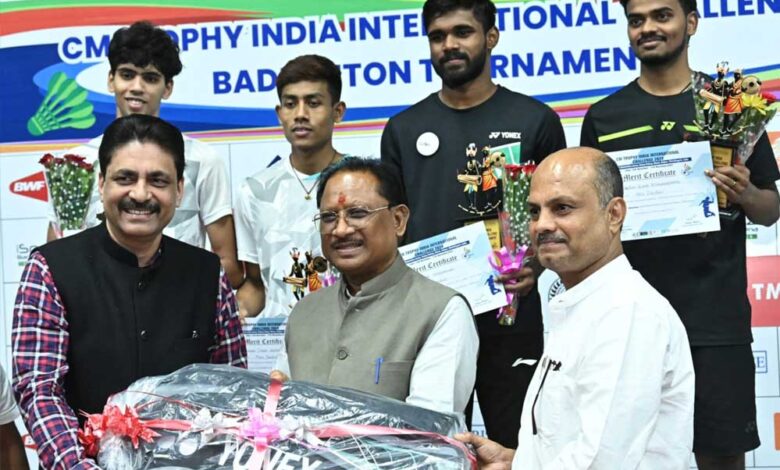 ओलंपिक में स्वर्ण पदक जीतने वाले छत्तीसगढ़ के खिलाड़ी को 3 करोड़ रुपए, रजत को 2 करोड़ व कांस्य 1 करोड़ रुपए की प्रोत्साहन