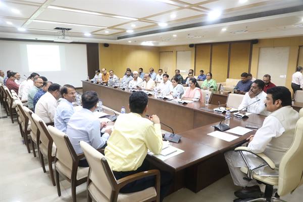 समय पर मिलिंग करने वाले मिलर्स को करेंगे प्रोत्साहित, लेकिन गुणवत्ता में कोई समझौता नहीं समय पर मिलिंग करने वाले मिलर्स को करेंगे प्रोत्साहित, लेकिन गुणवत्ता में कोई समझौता नहीं