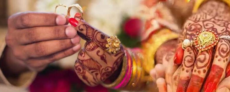 नहाने के पानी में मिलाएं एक चुटकी ये मसाला, हो जाएगी चट मंगनी पट शादी नहाने के पानी में मिलाएं एक चुटकी ये मसाला, हो जाएगी चट मंगनी पट शादी