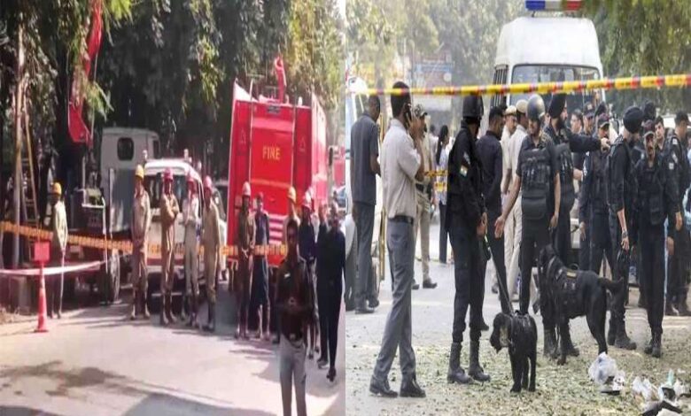 BREAKING NEWS: दिल्ली के प्रशांत विहार इलाके में धमाका, मची अफरातफरी, NIA तैनात BREAKING NEWS: दिल्ली के प्रशांत विहार इलाके में धमाका, मची अफरातफरी, NIA तैनात