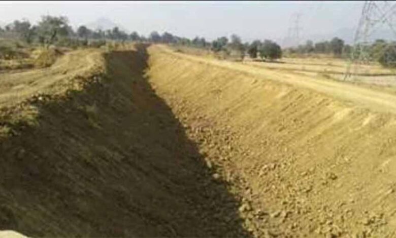 आमाखोखरा बांध 11 साल बाद फिर शुरू होगा काम, लागत हुई दोगुना आमाखोखरा बांध 11 साल बाद फिर शुरू होगा काम, लागत हुई दोगुना