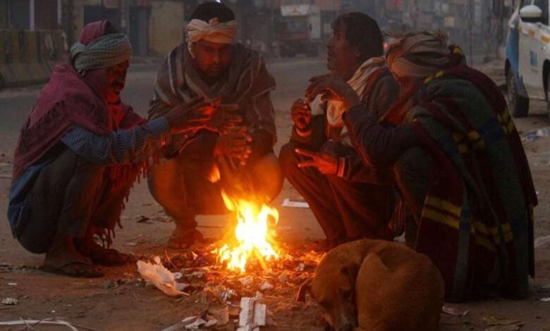 रात के बाद दिन का पारा भी लुढक़ा रात के बाद दिन का पारा भी लुढक़ा