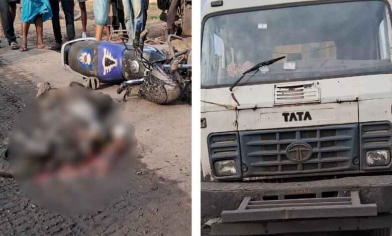 छत्तीसगढ़-कोरबा में ट्रेलर वाहन की चपेट में आने से बाइक सवार की मौत, ड्राइवर मौके से फरार छत्तीसगढ़-कोरबा में ट्रेलर वाहन की चपेट में आने से बाइक सवार की मौत, ड्राइवर मौके से फरार