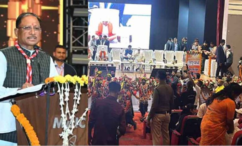 छत्तीसगढ़-रायपुर में निकली पदयात्रा, सीएम साय बोले–’ सभी को समझना जरूरी, विरासत में टिकी है संविधान की नींव’