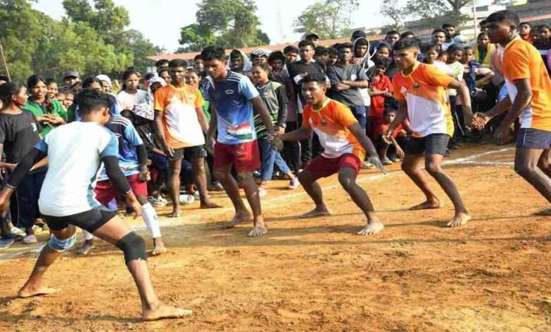 छत्तीसगढ़-अबूझमाड़ में बस्तर ओलंपिक का उत्साह, पारंपरिक खेलों और खिलाड़ियों को मिल रहा प्रोत्साहन छत्तीसगढ़-अबूझमाड़ में बस्तर ओलंपिक का उत्साह, पारंपरिक खेलों और खिलाड़ियों को मिल रहा प्रोत्साहन