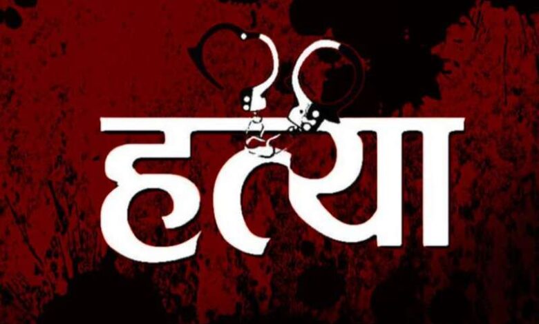दिल्ली में पुलिस सिपाही की हत्या, वर्दी में शव मिला, पेट और छाती पर मिले चाकू के निशान दिल्ली में पुलिस सिपाही की हत्या, वर्दी में शव मिला, पेट और छाती पर मिले चाकू के निशान