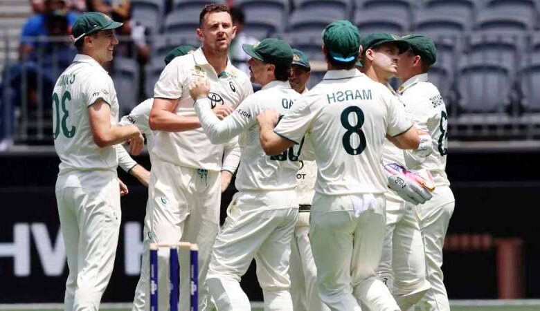 IND vs AUS: 36 पर ढेर हुई टीम इंडिया को आउट करने वाला ऑस्ट्रेलियाई गेंदबाज हुआ चोटिल