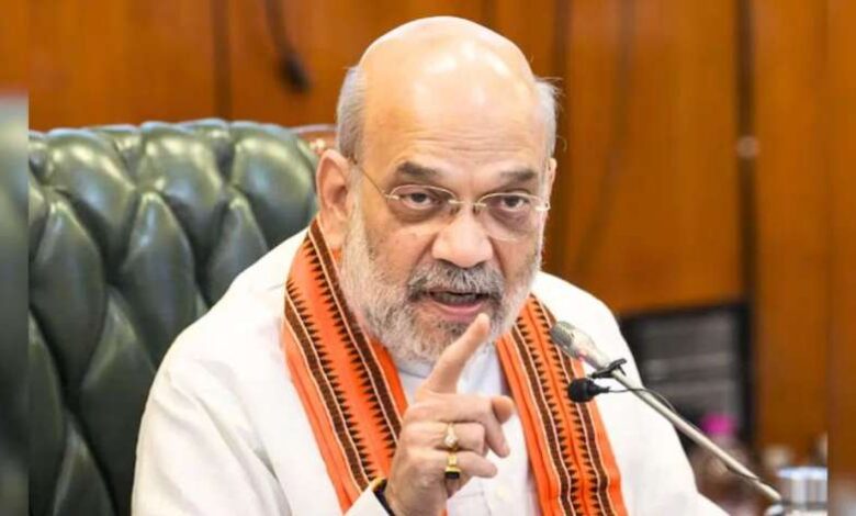 मणिपुर में फिर भड़की हिंसा के बीच शाह महाराष्ट्र की रैली रद्द कर दिल्ली आए, डीजी सीआरपीएफ हुए इंफाल रवाना मणिपुर में फिर भड़की हिंसा के बीच शाह महाराष्ट्र की रैली रद्द कर दिल्ली आए, डीजी सीआरपीएफ हुए इंफाल रवाना