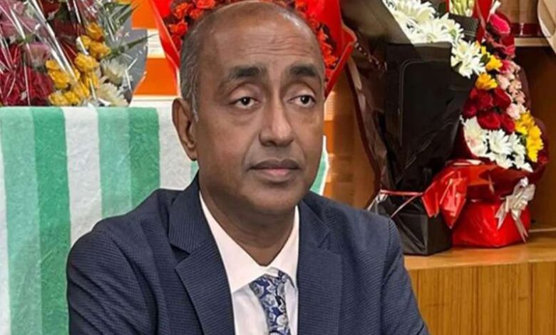 बांग्लादेश में संविधान में बदलाव की वकालत, अटॉर्नी जनरल ने धर्मनिरपेक्ष शब्द को हटाने का दिया प्रस्ताव बांग्लादेश में संविधान में बदलाव की वकालत, अटॉर्नी जनरल ने धर्मनिरपेक्ष शब्द को हटाने का दिया प्रस्ताव