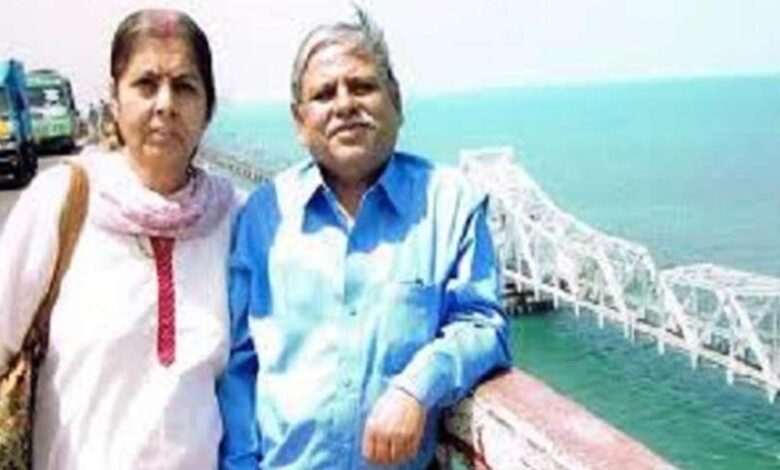 बुजुर्ग दंपत्ति पर हमले का खुलासा : चंडीगढ़ से आरोपी गिरफ्तार, उधार के पैसे मांगने पर पति की हत्या, पत्नी घायल बुजुर्ग दंपत्ति पर हमले का खुलासा : चंडीगढ़ से आरोपी गिरफ्तार, उधार के पैसे मांगने पर पति की हत्या, पत्नी घायल