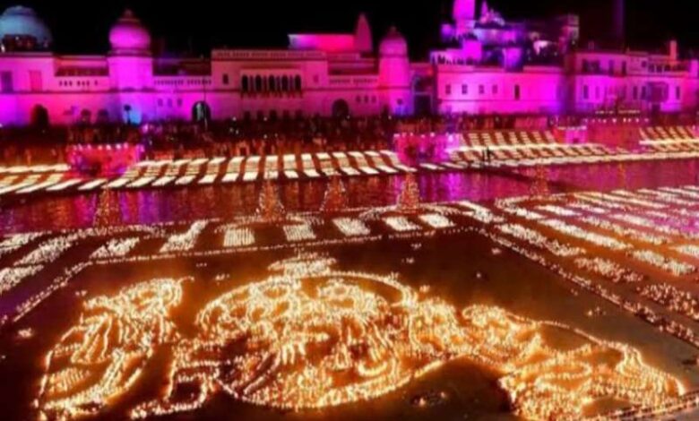 अयोध्या के बाद अब दिल्ली में भी होगा दीपोत्सव का आयोजन अयोध्या के बाद अब दिल्ली में भी होगा दीपोत्सव का आयोजन