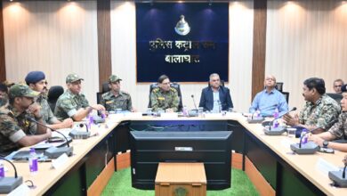 घायल जवान का स्वास्थ्य जानने गोंदिया पहुंचे डीजीपी