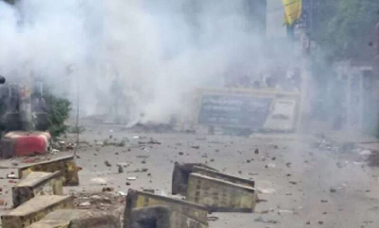 बांग्लादेश में हिंदू मंदिरों पर हमला, शनि मंदिर समेत तीन मंदिर क्षतिग्रस्त