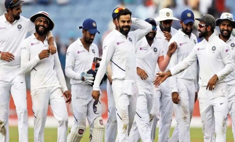 पर्थ टेस्ट: पहले दिन 17 विकेट गिरे पर्थ टेस्ट: पहले दिन 17 विकेट गिरे