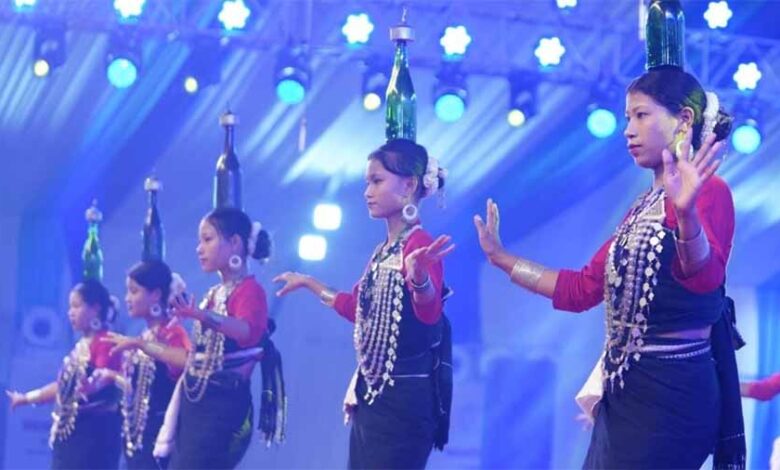 बैगा, गुनिया और सिरहा जनजातियों के लिए मुख्यमंत्री सम्मान निधि की घोषणा बैगा, गुनिया और सिरहा जनजातियों के लिए मुख्यमंत्री सम्मान निधि की घोषणा