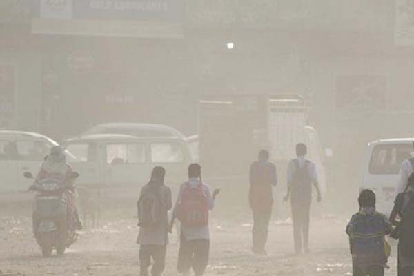 भोपाल में प्रदूषण का स्तर बढ़ा, एयर क्वालिटी इंडेक्स (AQI) 364 के पार भोपाल में प्रदूषण का स्तर बढ़ा, एयर क्वालिटी इंडेक्स (AQI) 364 के पार