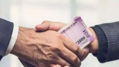 रिश्वत लेते पटवारी रंगे हाथो गिरफ्तार  