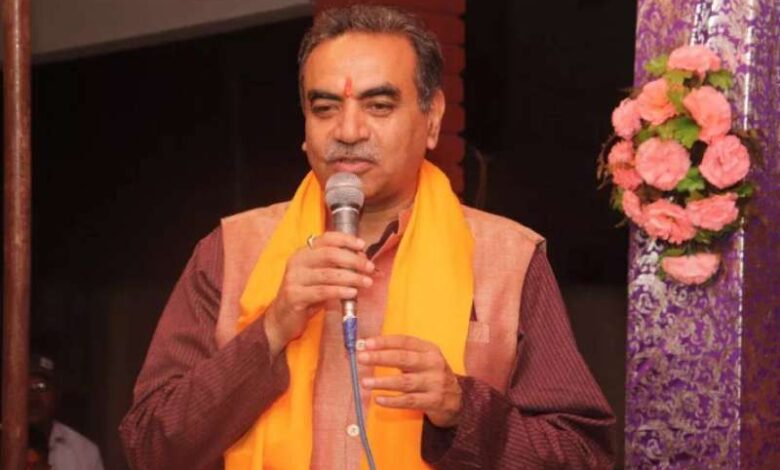 भाजपा नेता टंडन का कांग्रेस अध्यक्ष खड़गे पर तंज, ईवीएम को नहीं, बल्कि राहुल गांधी को बदलें भाजपा नेता टंडन का कांग्रेस अध्यक्ष खड़गे पर तंज, ईवीएम को नहीं, बल्कि राहुल गांधी को बदलें