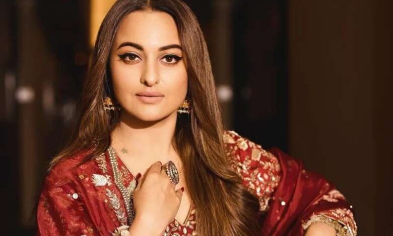 “सोनाक्षी सिन्हा की मां ने दामाद पर टिप्पणी करते हुए दिया अहम बयान” “सोनाक्षी सिन्हा की मां ने दामाद पर टिप्पणी करते हुए दिया अहम बयान”